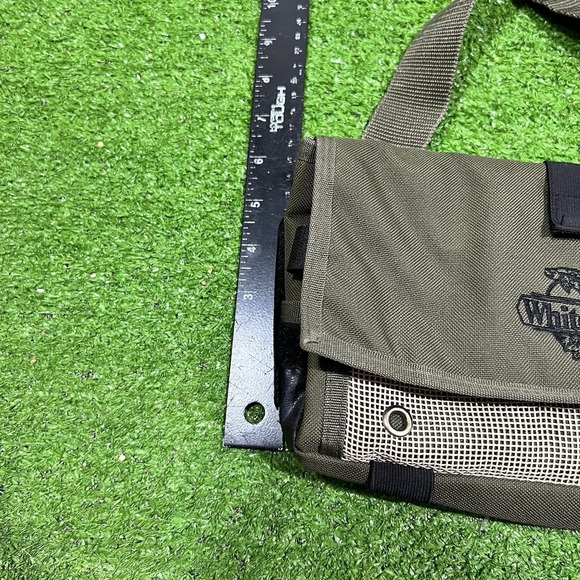 Vintage White River Fly Fishing Fanny Back Tackle Box Waist Bag Fly Storage NWOT - Picture 4 of 9